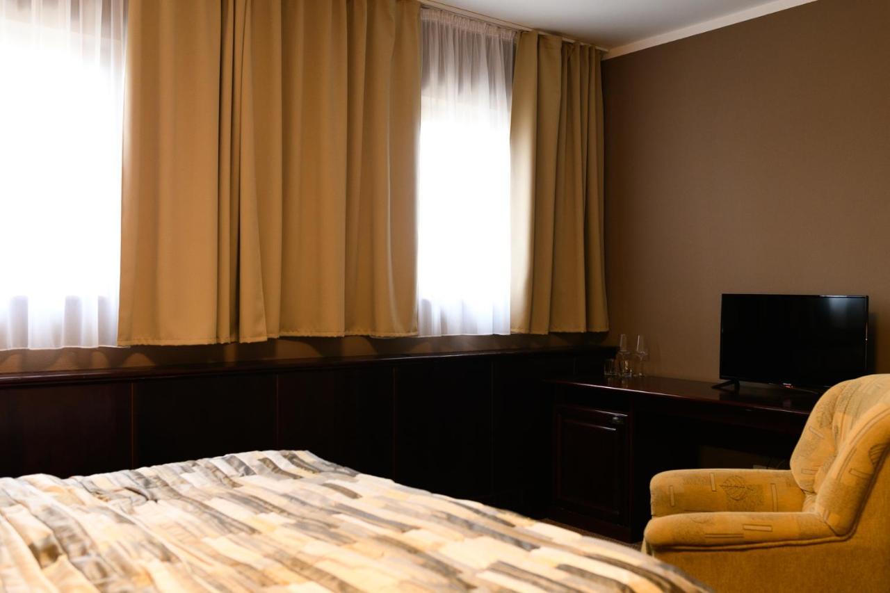 Vinarstvi U Kaplicky Hotel Zajeci Ngoại thất bức ảnh