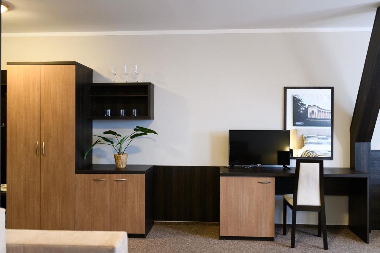 Vinarstvi U Kaplicky Hotel Zajeci Ngoại thất bức ảnh
